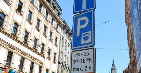 Парковка в Праге. Чехии